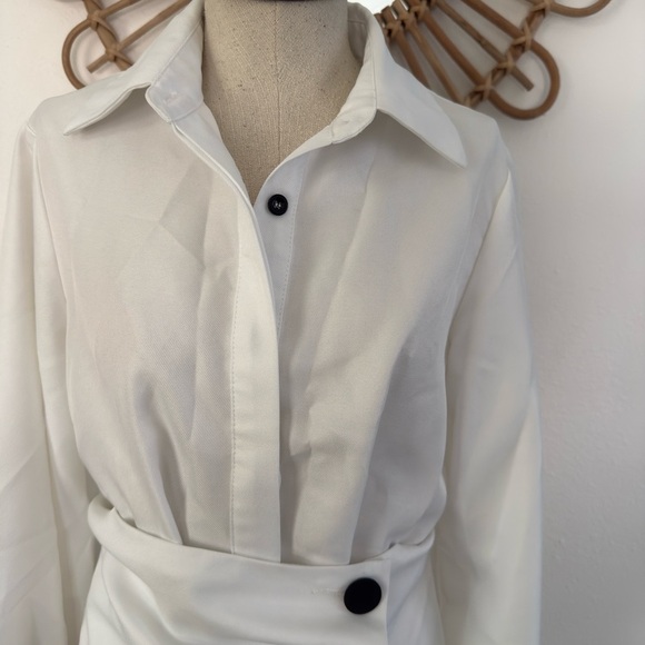 PrettyLittleThing White Long Sleeve Dress with Black Button Accents - Picture 4 of 12